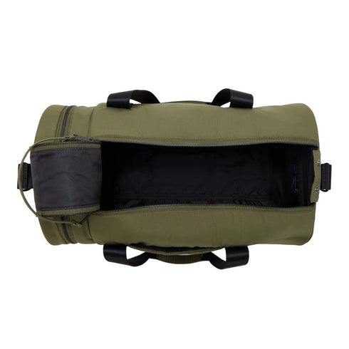 FRED PERRY L6264 Q55 UNIFORM GREEN BARREL BAG One Size