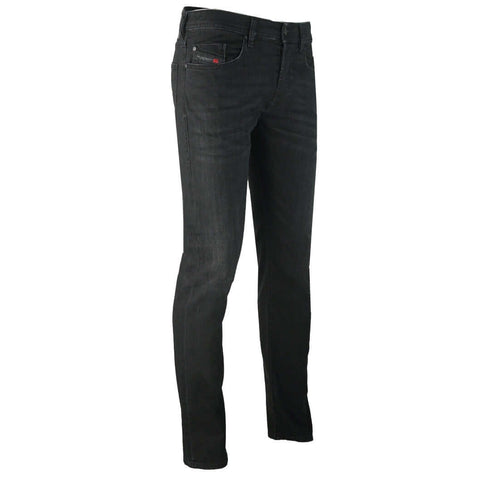 Diesel Buster R9B60 JeansDieselJeans£140.0£140.0Calle Couture
