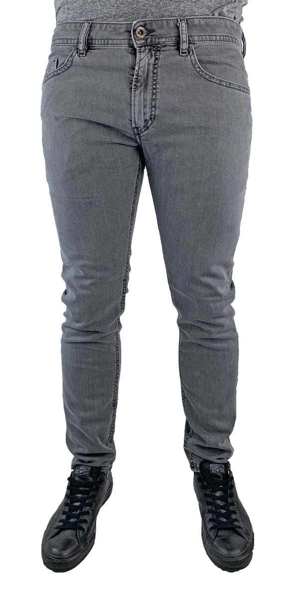 Diesel Thommer 0681D Mens JeansDieselJeans£110.0£110.0Calle Couture